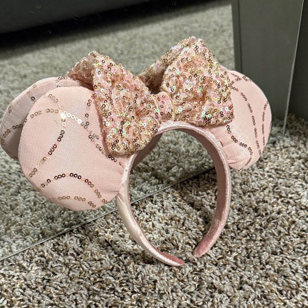 Sparkly Pink Sequin Mouse Ears Headband - Picture 3 of 3